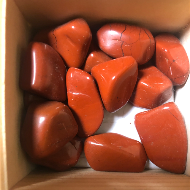 jaspe rouge (pierre roulée) 