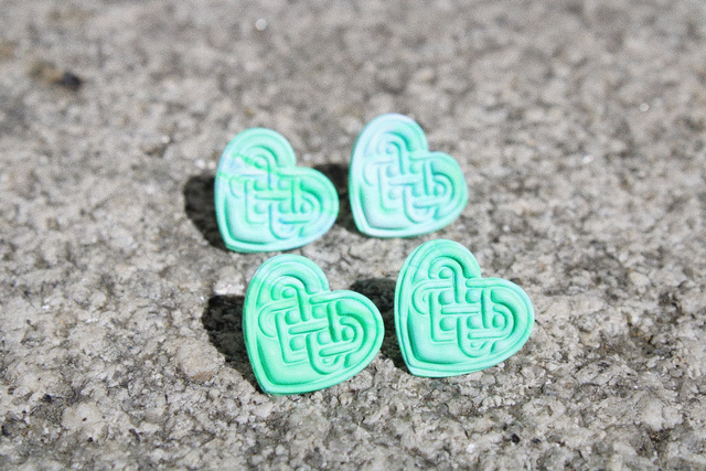 Aran &#039;Celtic croí&#039; earrings