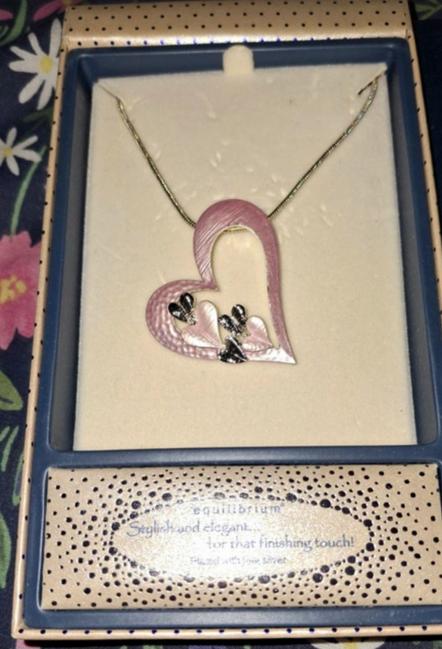 Neclace from the Equilibrium Range Stylish And Elegant