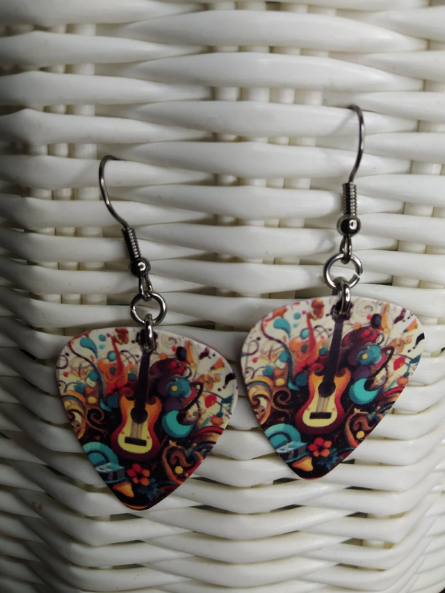 Boucles d&#039;oreilles médiators guitare festive