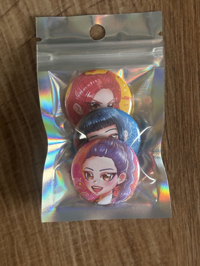 Set 3 badge Huntrix 32mm