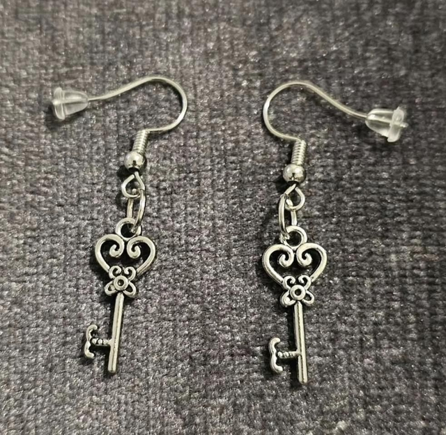 Heart Key Earrings 