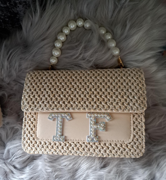 Pearl Bag - 2 letters