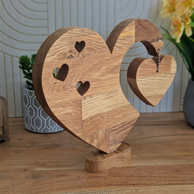 Coeurs suspendus en chêne