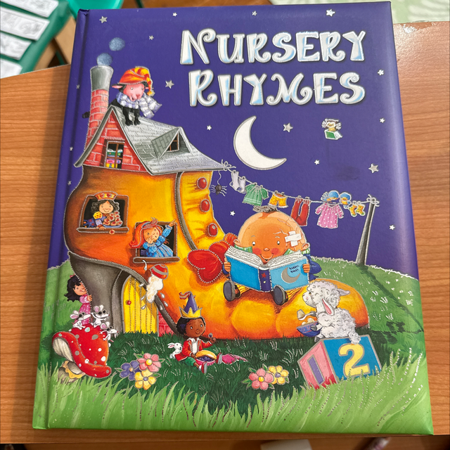 Nursery Rhymes Padded