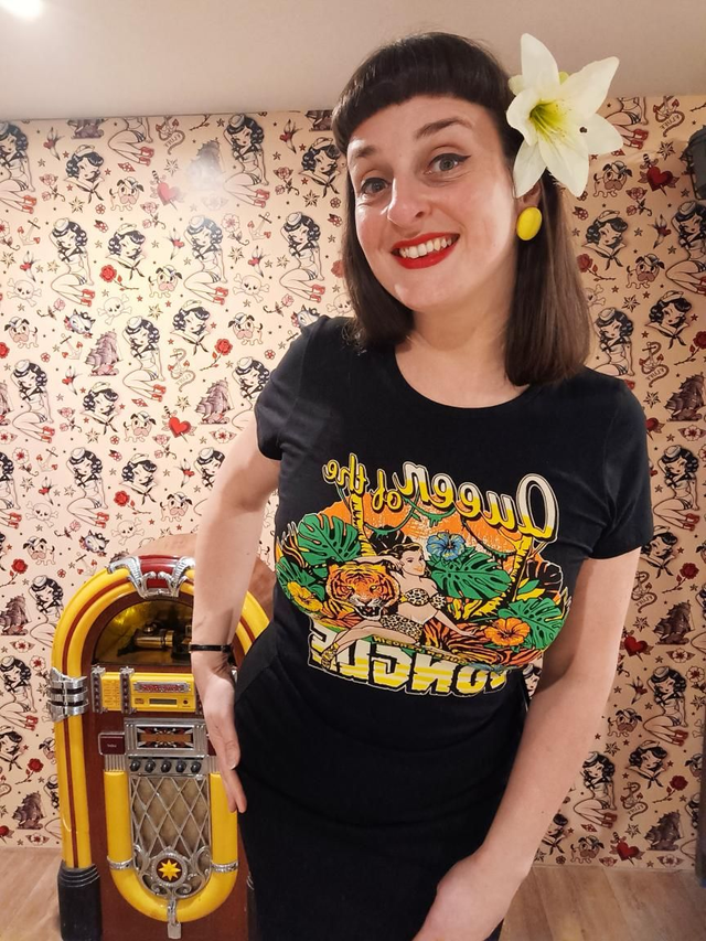T-shirt noir Queen of the jungle 