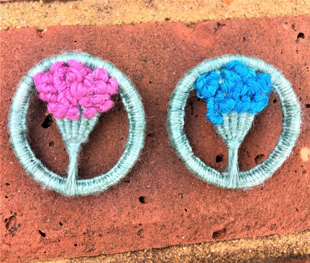 Dorset Button Jewellery Kit - Cottage Garden Posy Brooch (plant fibre)