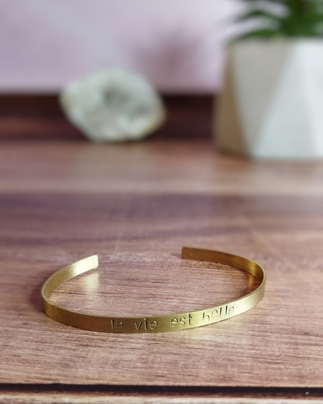 Bracelet mantra &quot;La vie est belle&quot;