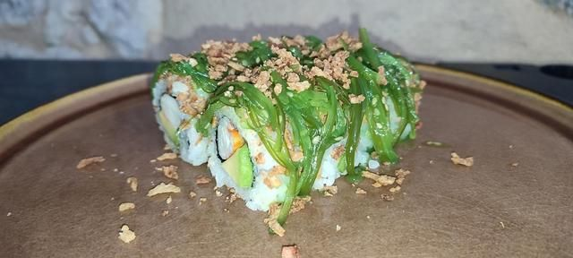 Wakame Roll x8