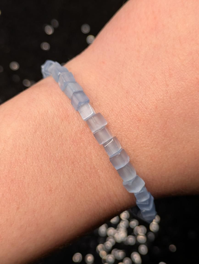 Bracelet œil de chat bleu carré 