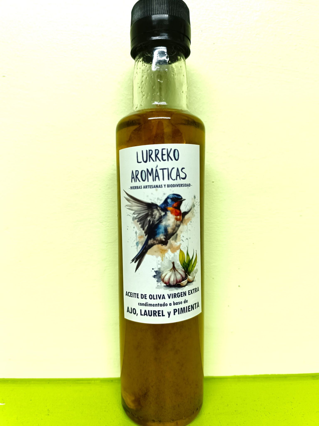 ACEITE de AJO, LAUREL Y PIMIENTA condimento virgen extra 