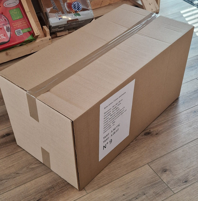 N° 9 Boites en carton simple cannelure 80X40X40 CM 