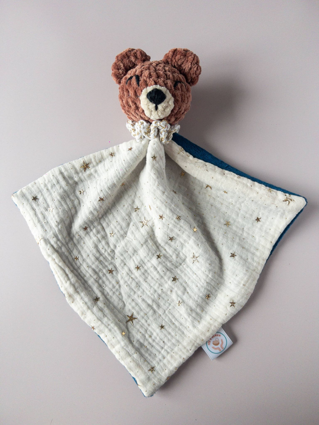 Doudou ours tissu écru et bleu /collerette PHOSPHO