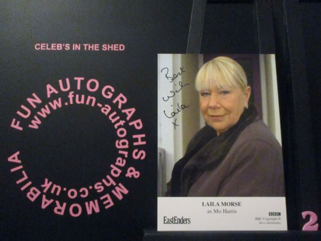 Laila Morse (Mo Harris) Authentic Autographed EastEnders 6x4 Cast Card (2)