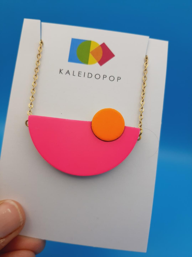 Semi-circular pendant  - pink / orange