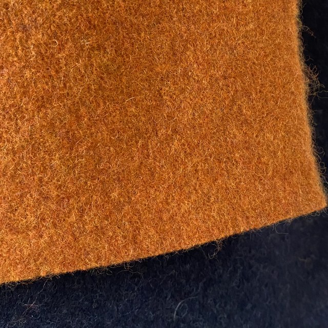 Wind knitted scarf gazelle indigo