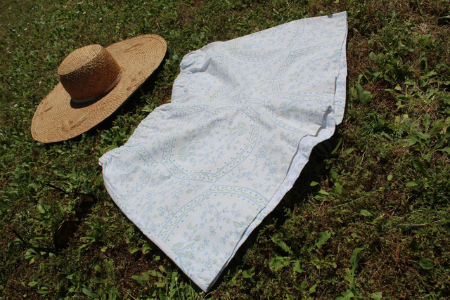 Short upcyclé blanc, bleu, vert - Taille 2