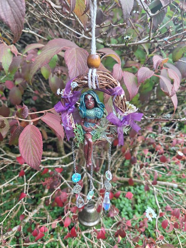 Sylwen sur cloche de Sorcière attrappe soleil 