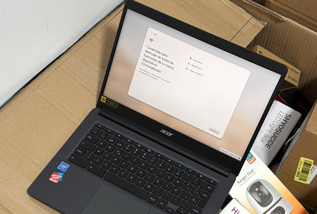 Caja electrónica premium  + portátil 