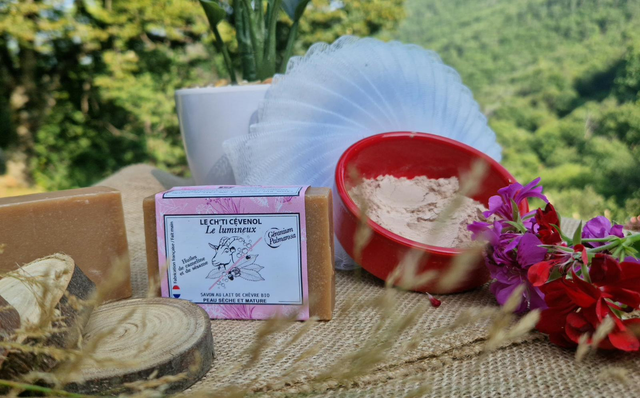 Le Lumineux — peaux sèches