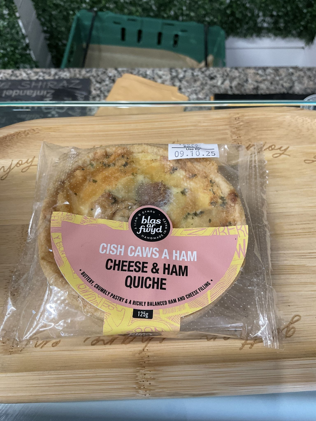 Blas Ar Fwyd Cheese and Ham Quiche