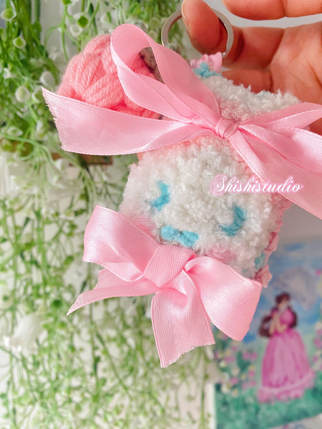 Cinnamoroll coquette keychain 