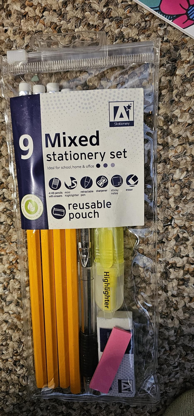 Mixed stationary set