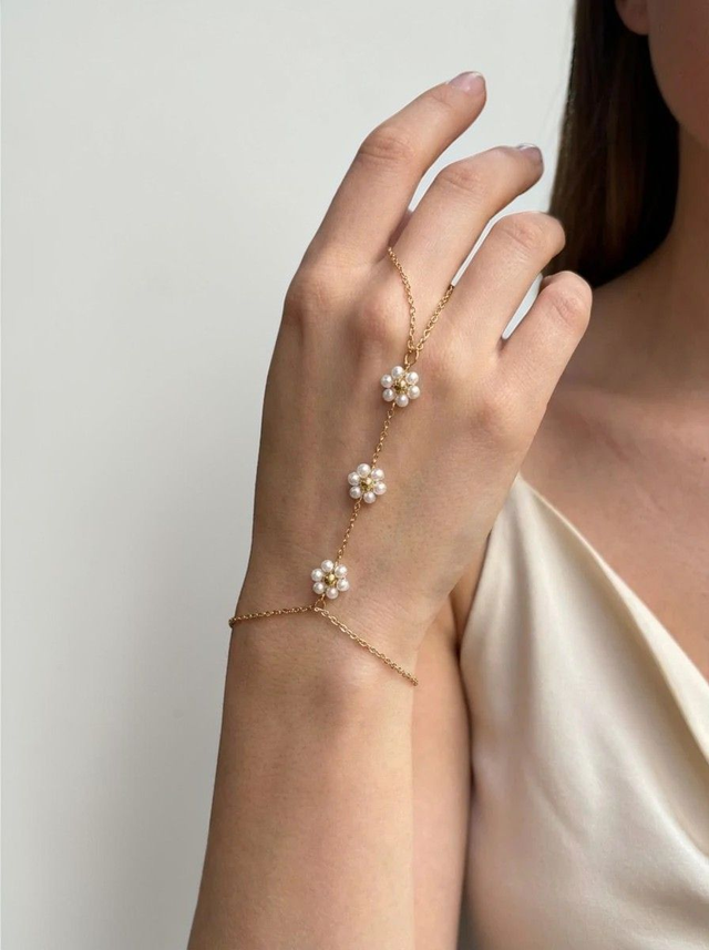 Chaîne de main Flora