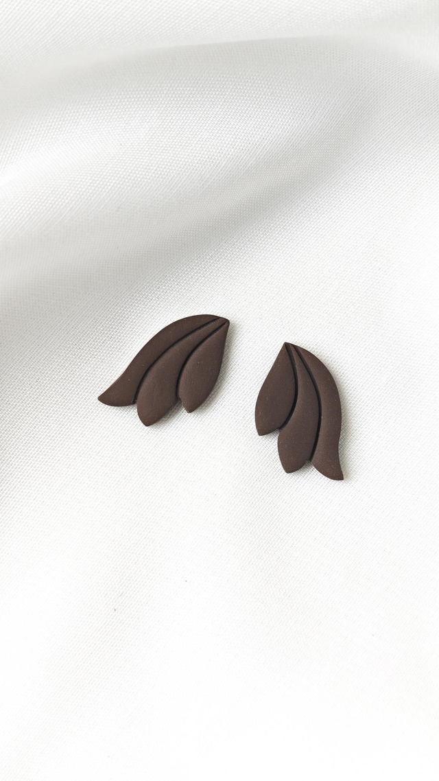 Mali uhani listi- rjavi