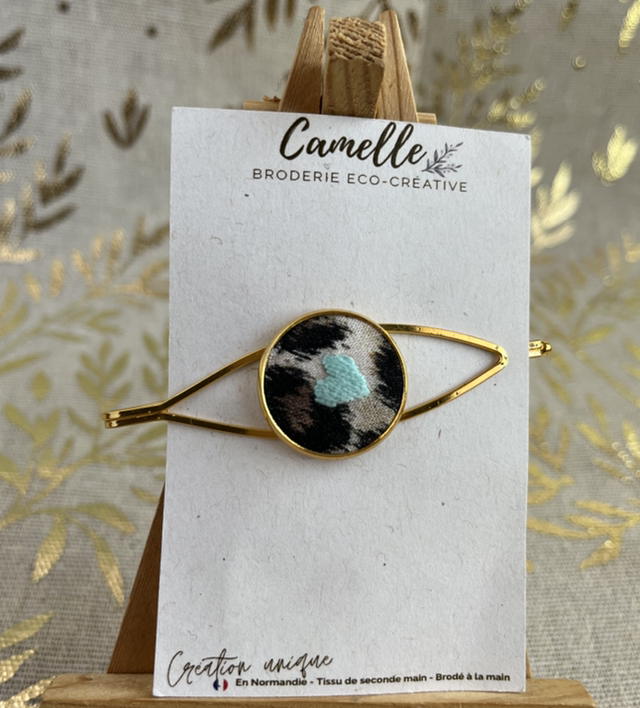 Pince plate *coeur bleu léopard