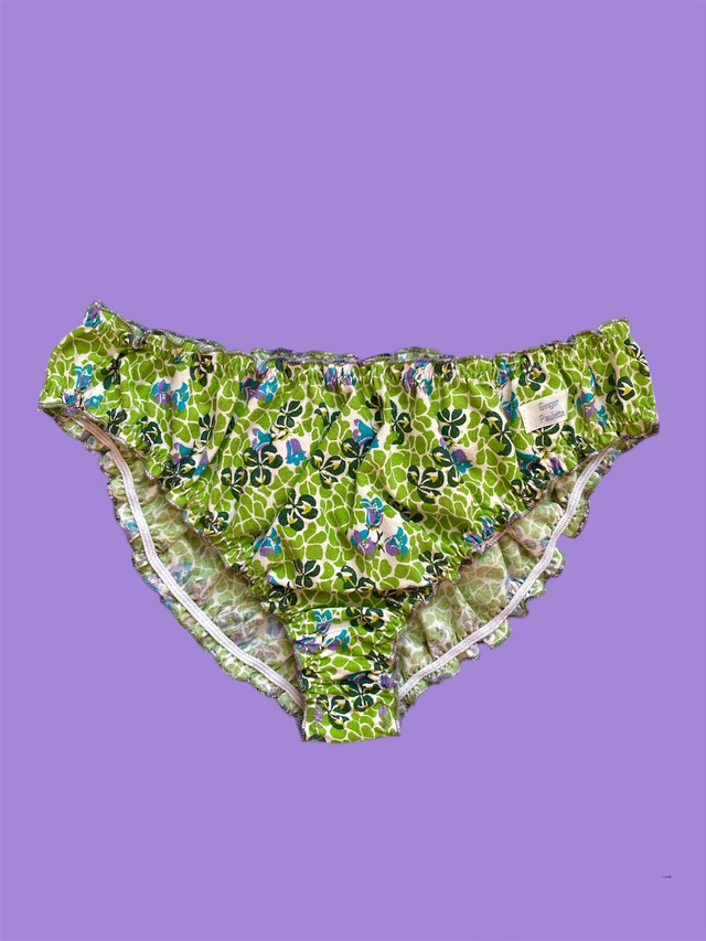 Culotte &quot; trèfles &quot;  -  taille S