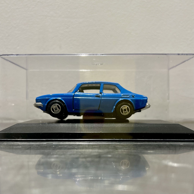 Saab 99 (1977) Polistil 1:43