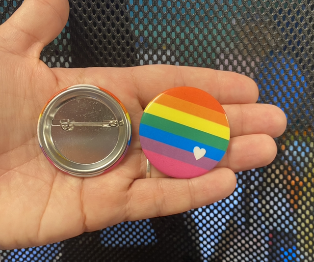 kitűző 🌈