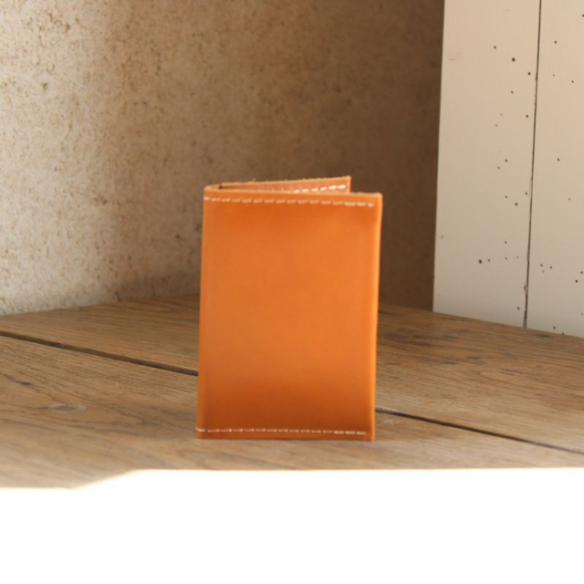 Porte-cartes en cuir de vachette – format vertical – fait main