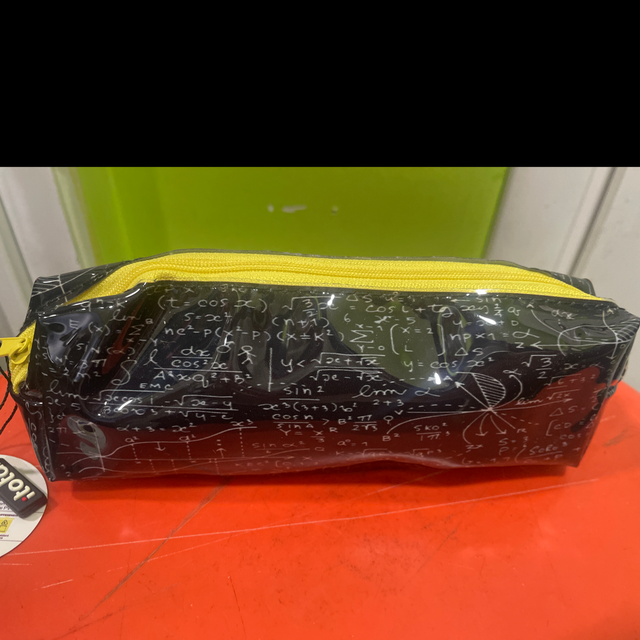 Astuccio piccolo  i total in pvc e poliestere 