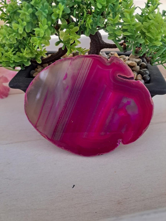 Tranche d'agate rose