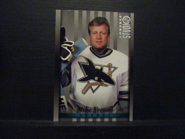 Mike Vernon - NFL 1997 Donruss Studio Ice Hockey Original Trading Card #69