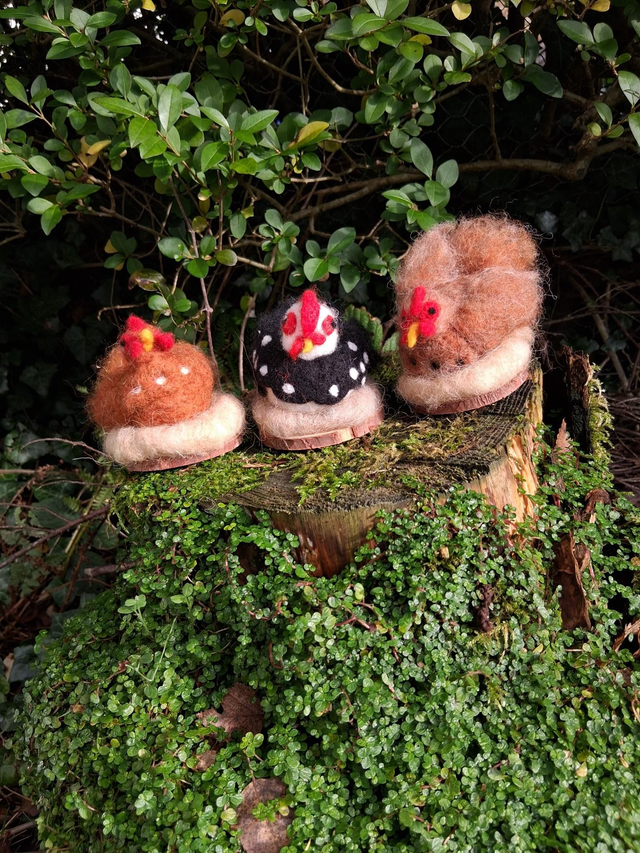 Needle Felt Chickens