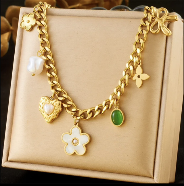 Collier breloques Ilana