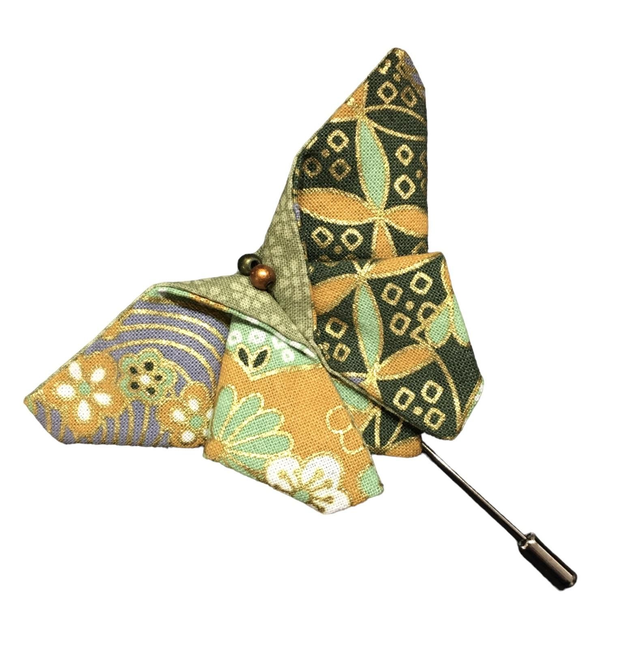 Broche papillon/ Fibule origami tissu Japonais vert