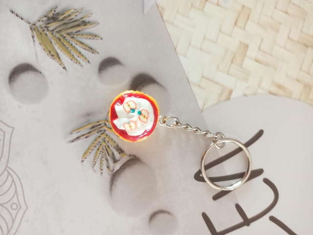 Porte clés gâteau pommes 