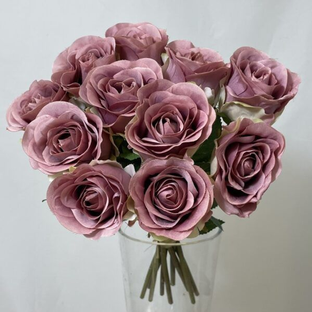Single Rose Bud (Bundle 11) (Long Stem) Pink