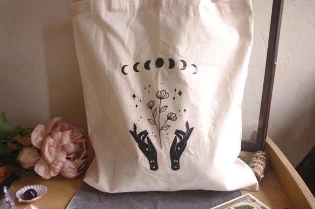 Tote bag mains lunaires