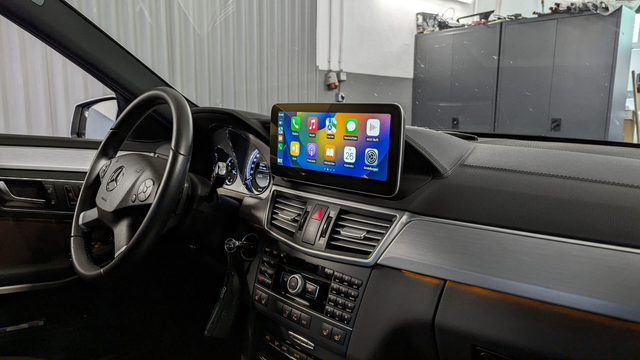 Mercedes E-Class (2009-2016) Android CarPlay - 10.25 inch