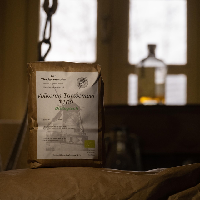 Bio Volkoren tarwemeel T100