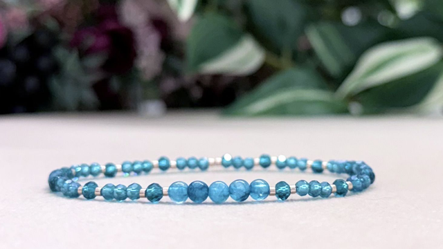 Bracelet | Apatite Bleue - Éléments Facettés