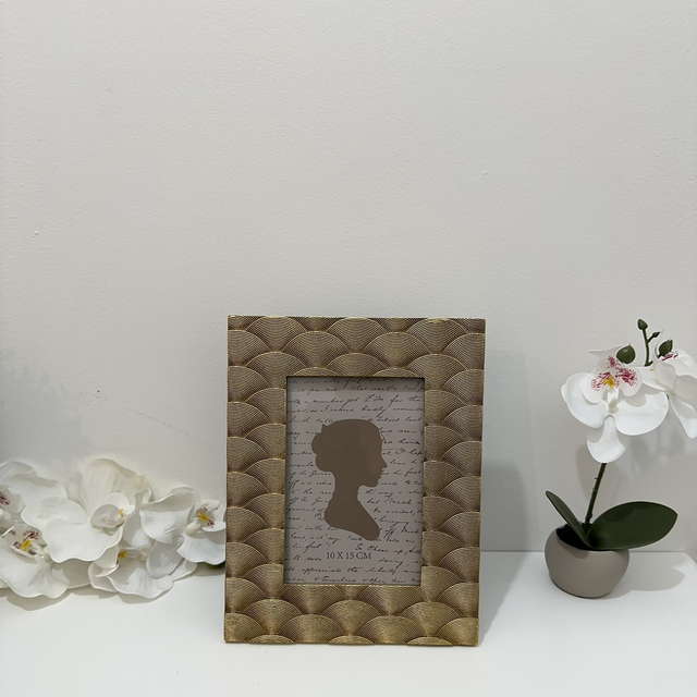 Gold Fan Effect 4x6 Photo Frame – Art Deco Style Picture Frame