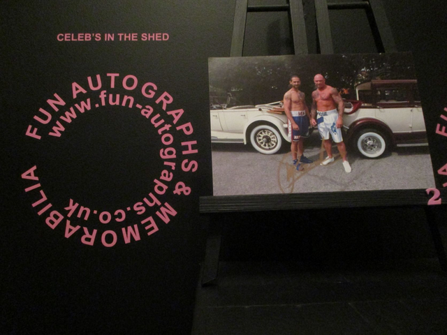 Kevin 'Green Machine' Greenwood Limited Edition Signed Photoshoot 7x5 Print (2)