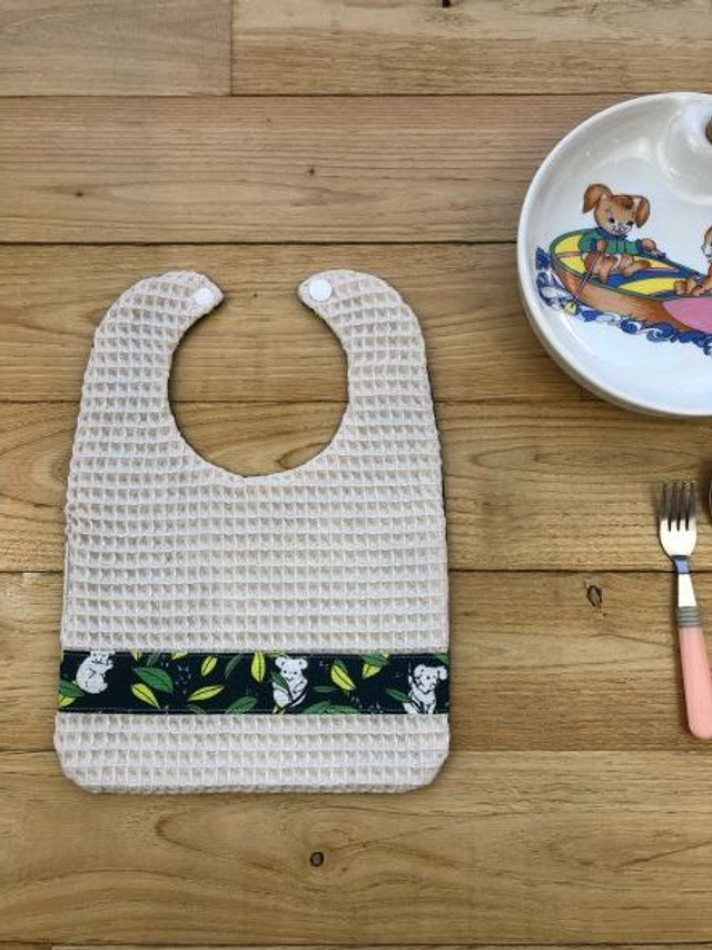 Bavoir à bouton pression PERSONNALISABLE