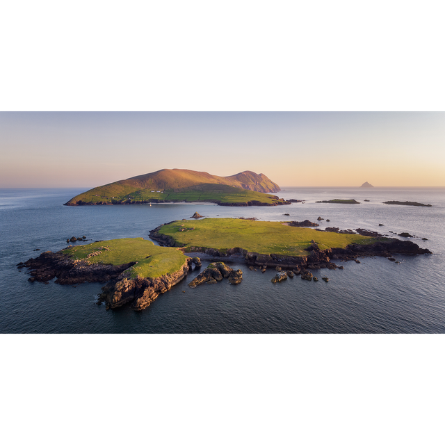 An Blascaod Mór - Beginish - An Tiaracht - The Blaskets